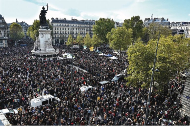 French youth of Arab origin mistrust secularism, national symbols, finds poll
