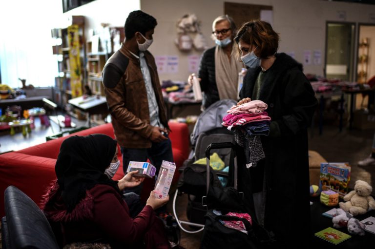 How the Arab News survey of French people of Arab origin was conducted