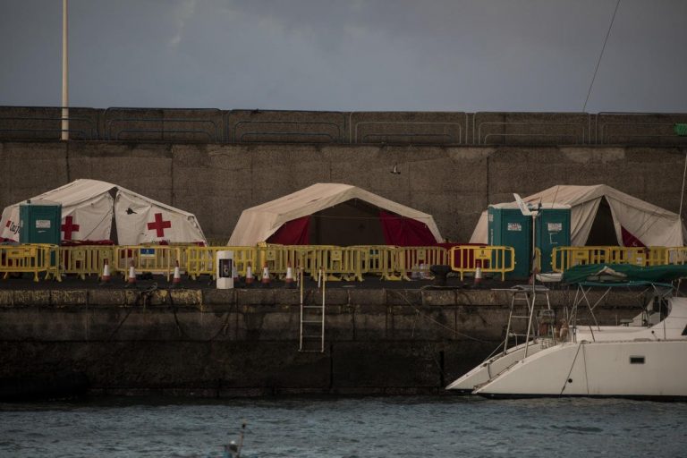 Spain dismantles migrants’ ‘dock of shame’ in Canary Islands
