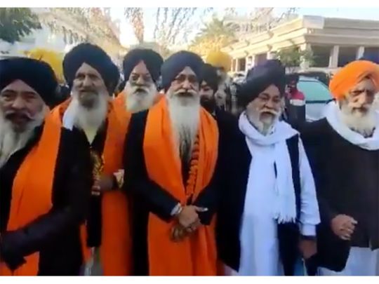 Indian Sikh pilgrims arrive in Pakistan to celebrate Guru Nanak’s birth anniversary