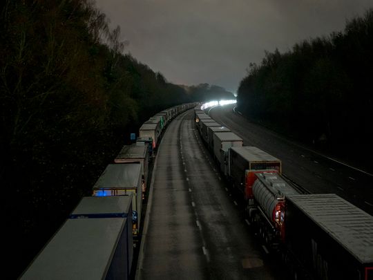 COVID-19: Truckers can get from UK to France with negative test