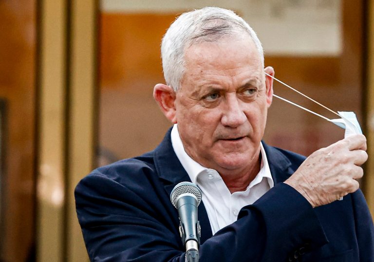 Israeli defence minister calls on Palestinians to return to negotiations