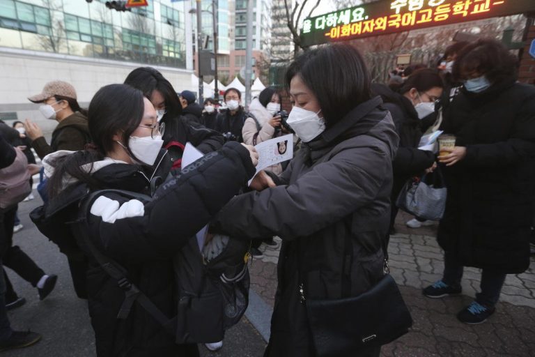 South Korea tightens curbs in Seoul as COVID-19 cases hit 9-month high