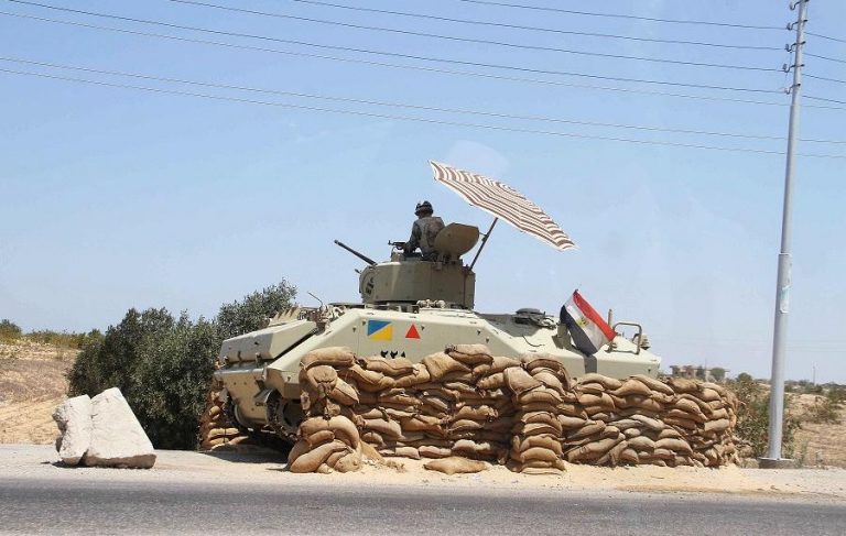 Egyptian army says killed 40 suspected extremists in Sinai
