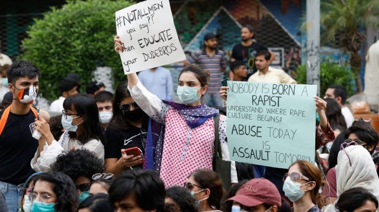 Female-run police hotline aims to encourage Pakistani women to report abuse