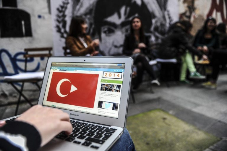 YouTube falls in line with ‘draconian’ social media law, opens office in Turkey
