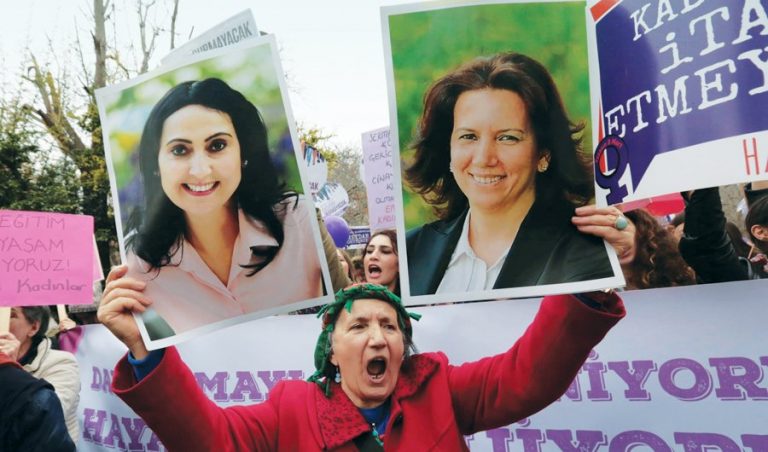 264 minors convicted over insulting Erdogan