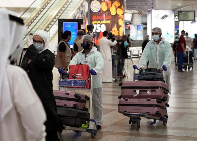 Kuwait follows Oman and Saudi Arabia in halting international flights
