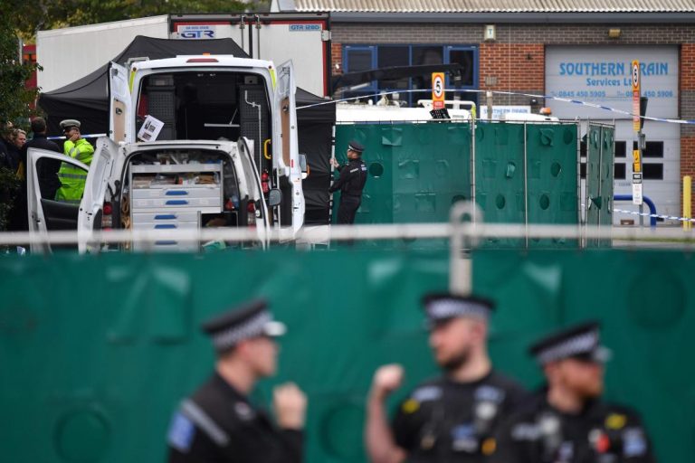 Two guilty in UK over Vietnamese migrant deaths