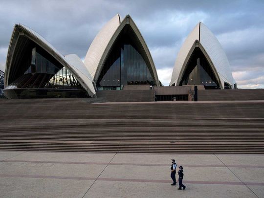 Australia scrambles to track Christmas coronavirus outbreak