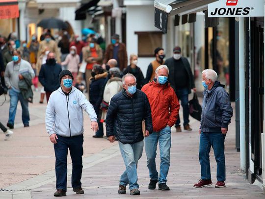 French theatres, cinemas bid to overturn virus closure