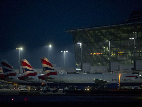 US to impose COVID-19 screening requirement for UK flights