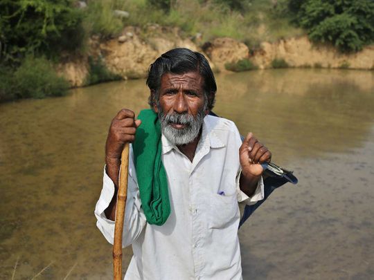 Indian shepherd combats water scarcity by building ponds