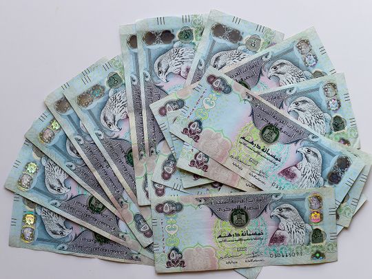 Dubai cleaner steals Dh7,300 in cash, calls employer to apologise