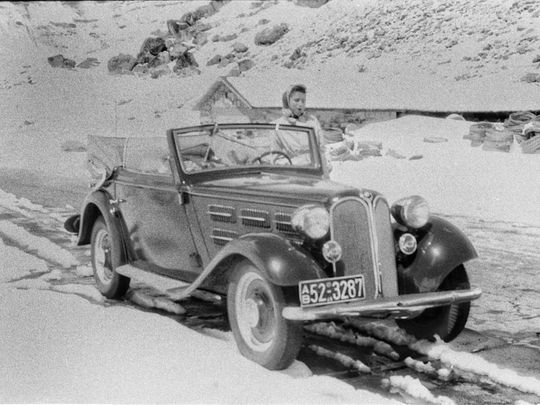 Mystery couple found in roll of film from 70 years ago