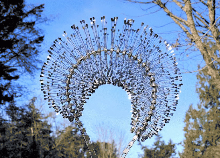 Dizzying Kinetic Sculptures by Anthony Howe Billow and Writhe in the Wind