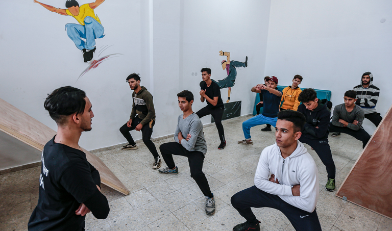 Parkour brings youngsters a taste of freedom in Gaza