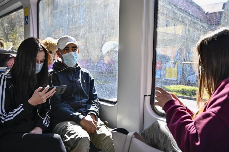 Germany’s confirmed coronavirus cases rise by 11,192 to 2,216,363