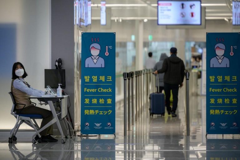 South Korea to extend COVID-19 curbs into Lunar New Year holidays