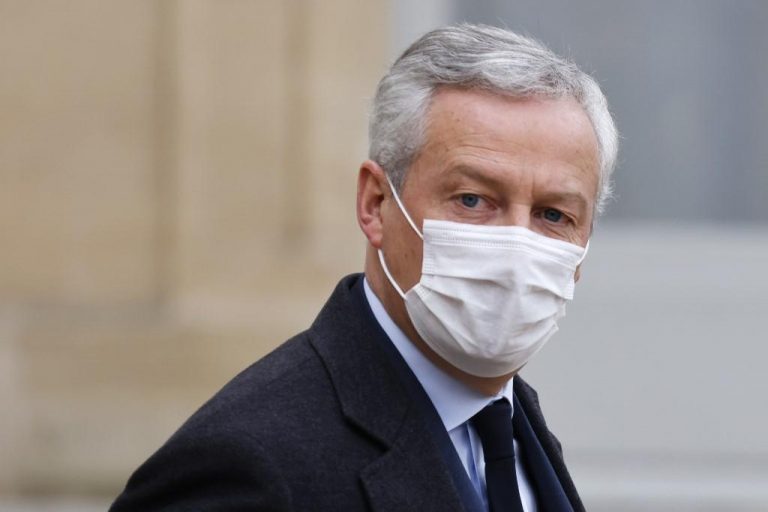 French Finance Minister: new COVID lockdown can only be last resort