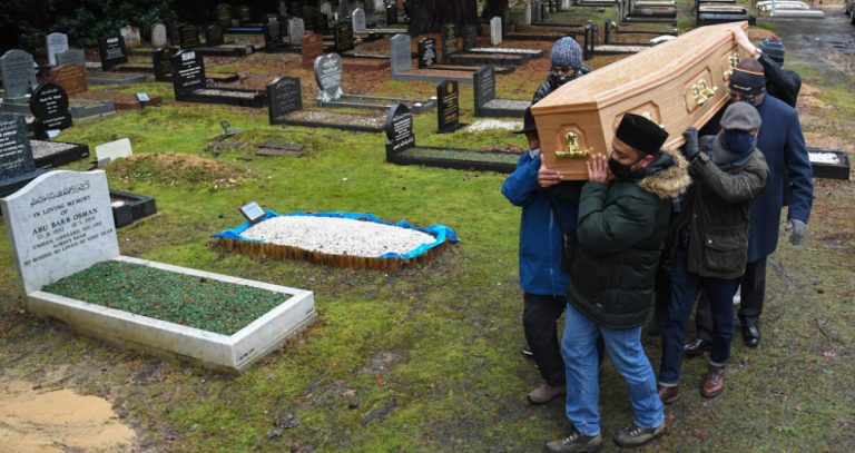 COVID-19 conspiracy theories spreading ‘like wildfire’ among UK Muslims