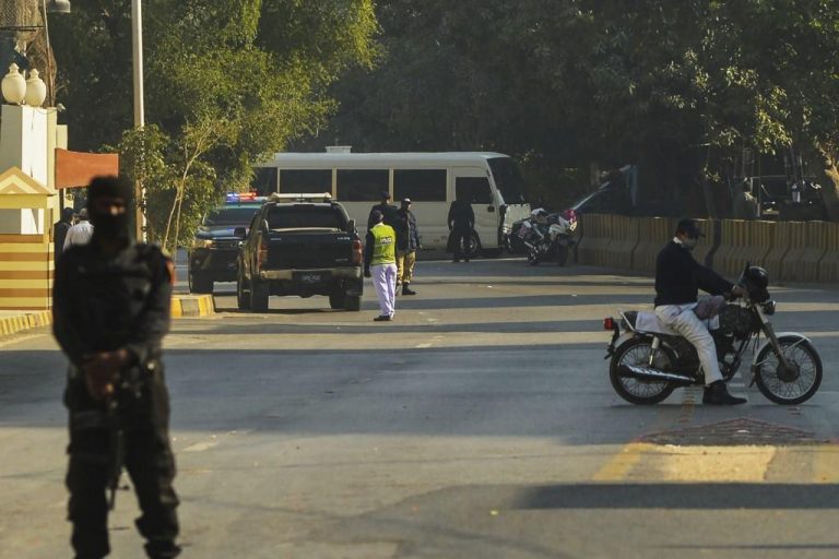 7 insurgents, 2 troops killed in separate raids in Pakistan