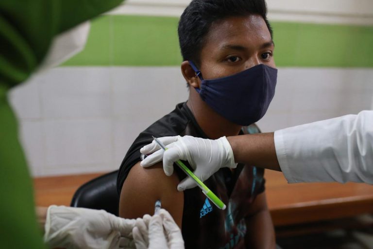 ‘The wait is over’: Bangladesh begins COVID-19 vaccinations
