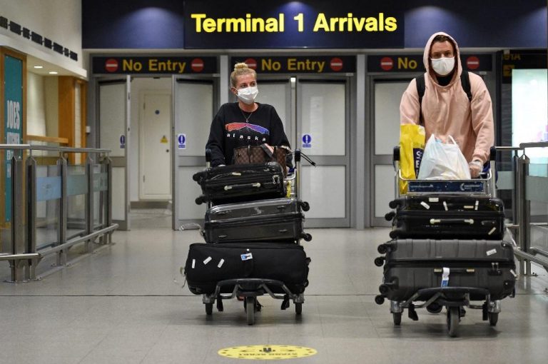 Mandatory COVID-19 tests in quarantine for UK arrivals