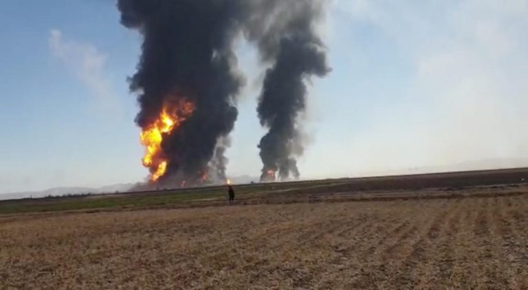 Fuel tanker blast causes massive fire at Afghan-Iran border