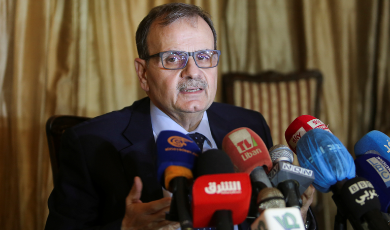 World Bank fury as Lebanon MPs jump vaccine queue