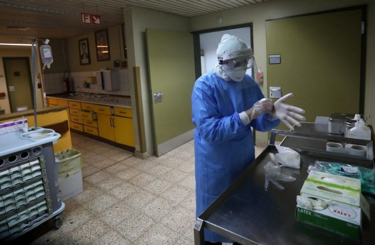 Syria health workers to get COVID-19 jabs from next week