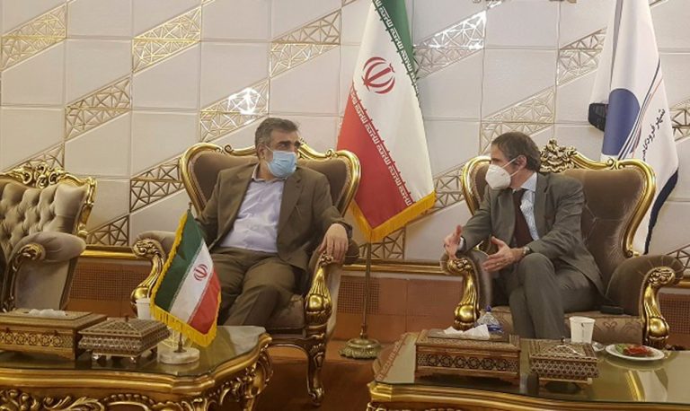 Crisis talks in Iran over nuclear ultimatum