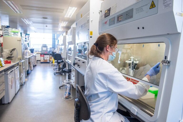 ‘Revolutionary’ new cancer treatment builds on COVID-19 jab tech