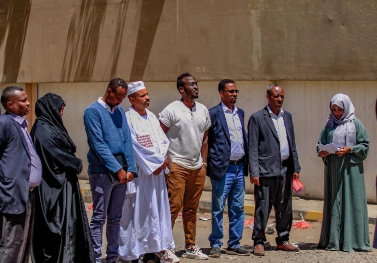 Migrants demand international probe into deadly Yemen fire at Houthi-run detention center