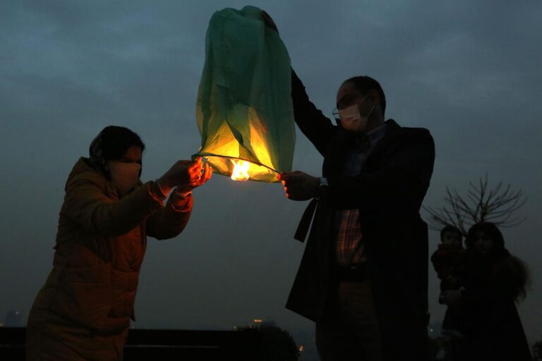 Fire festival incidents kill 10, injure hundreds in Iran