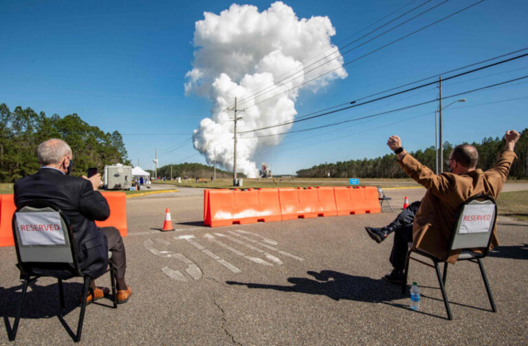 NASA completes engine test firing of moon rocket on 2nd try