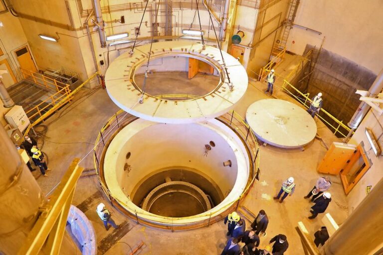 Iran to cold test redesigned Arak nuclear reactor