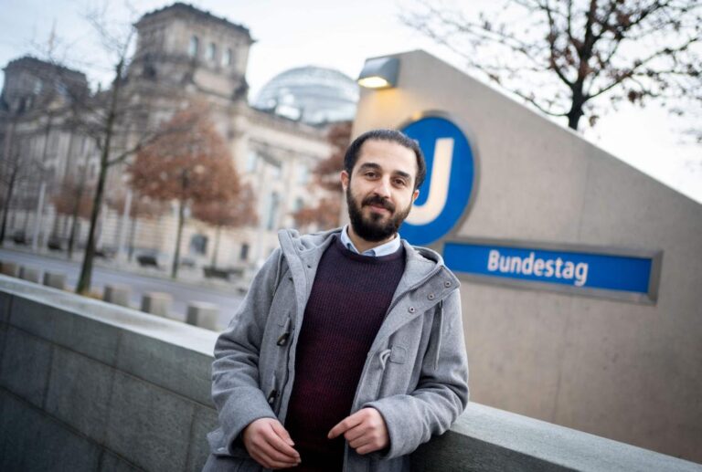 Syrian who fled to Germany drops out of race for parliament