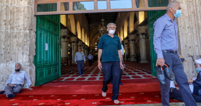 ‘Illegal’ Al-Aqsa visitors spark Jordan protest