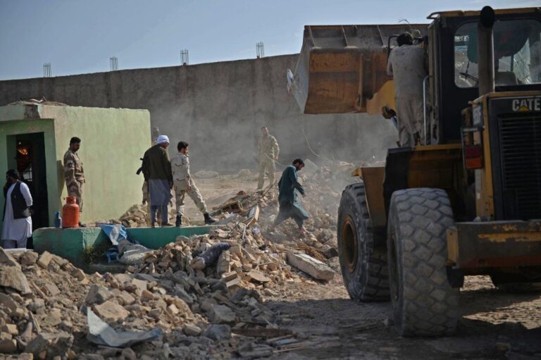 Roadside bombs kill 5, wound 7 civilians in Afghanistan