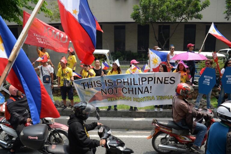 Philippines, US defense chiefs hope to resume joint military drill