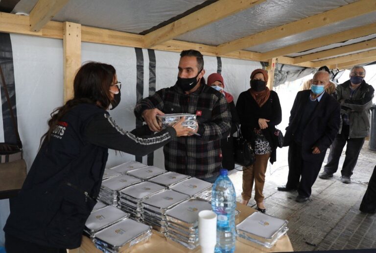 Dubai’s local campaign to provide food goes international