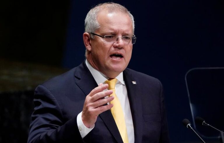 Emotional Australian leader announces end to Afghan deployment