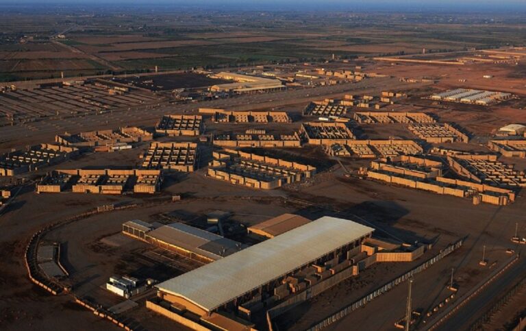 Rockets hit Iraqi air base, 2 security forces wounded