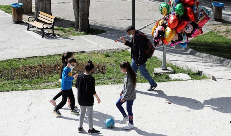 Turkish children facing, hardship, says opposition