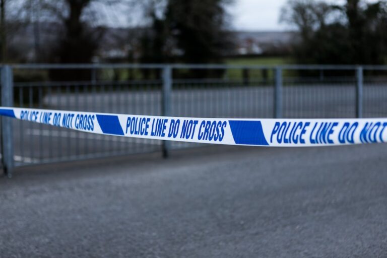 2 hurt, 1 detained after gunshot reported at UK college