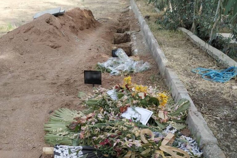 Iran forces religious minority to bury dead in mass grave for political prisoners