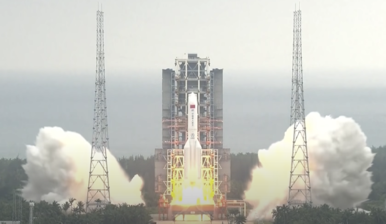 Scientists scramble to determine landing site of Chinese rocket debris