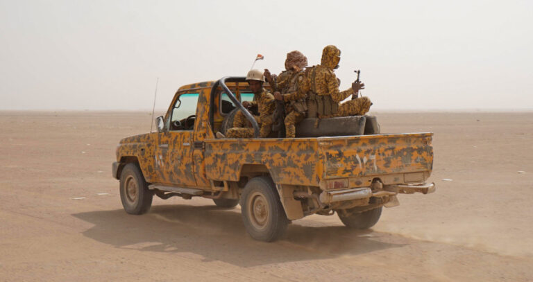 Yemen PM visits Marib in show of strength as Houthi assault falters