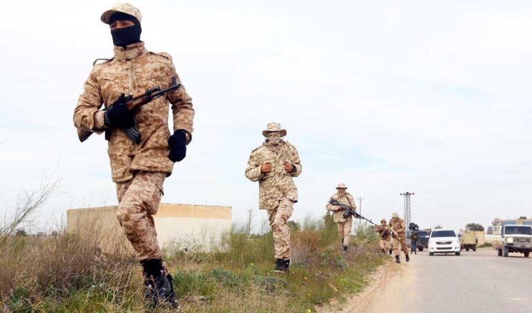 Militias briefly take over Tripoli govt headquarters